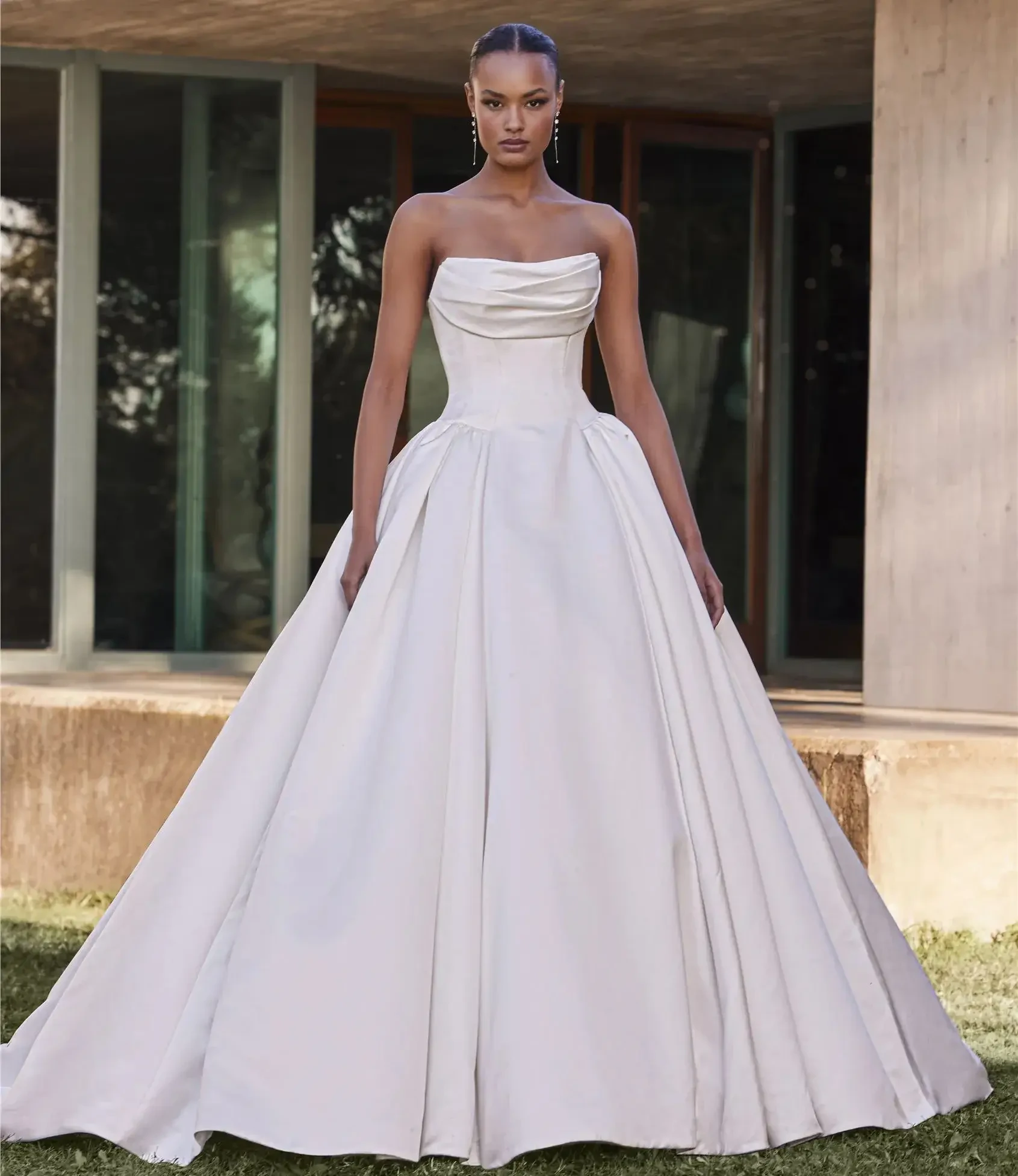 Pronovias