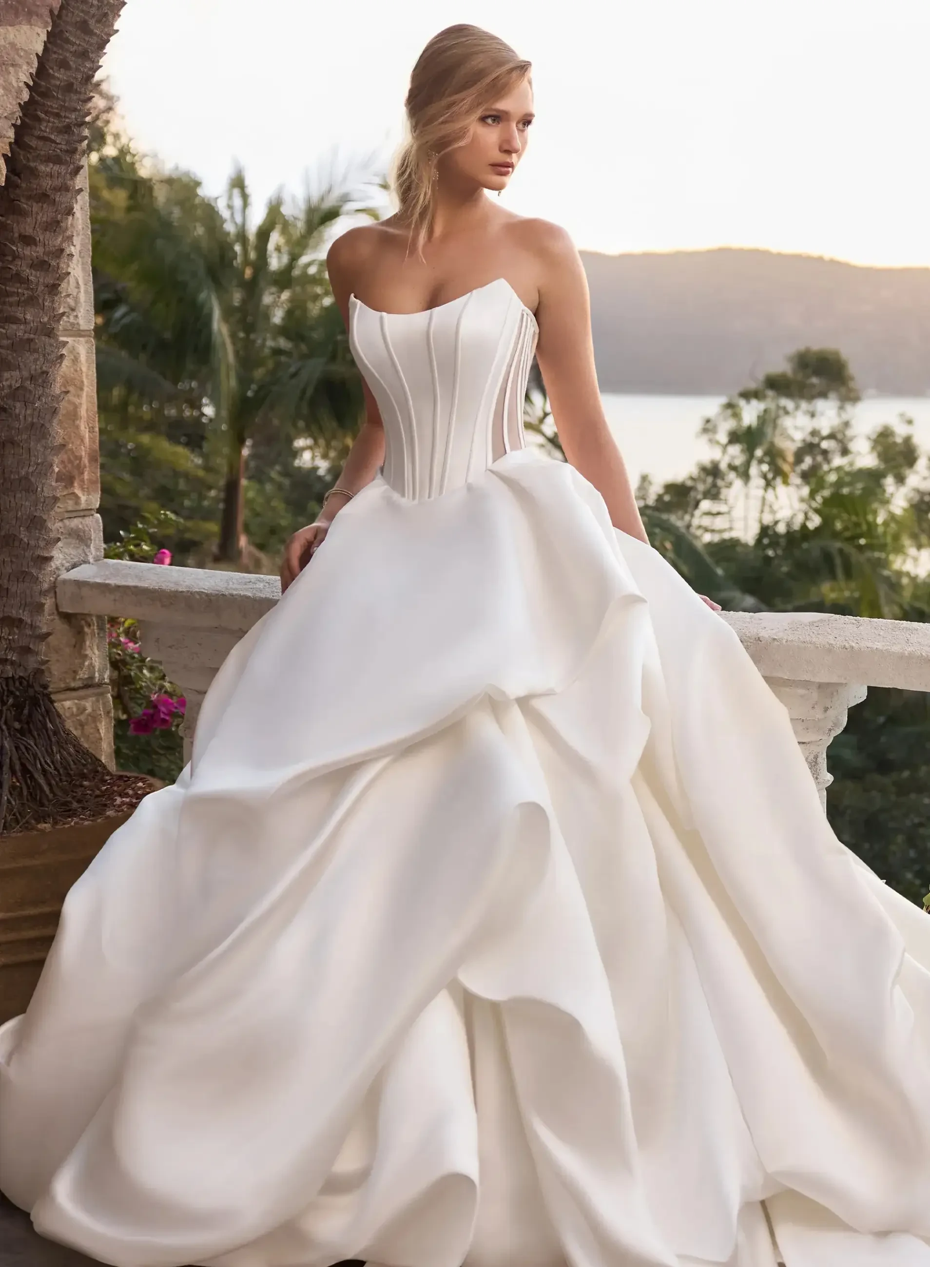Sophia Tolli