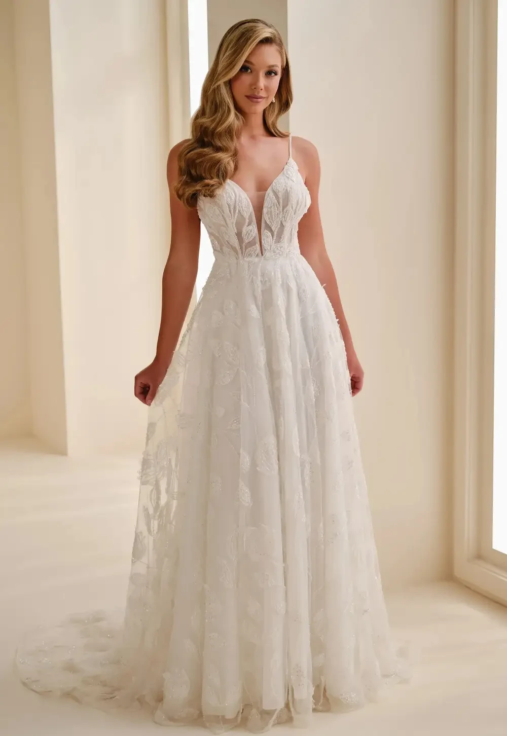 Enchanting by Mon Cheri