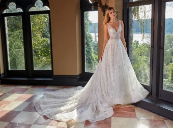 Amalia Carrara 362 #2 thumbnail