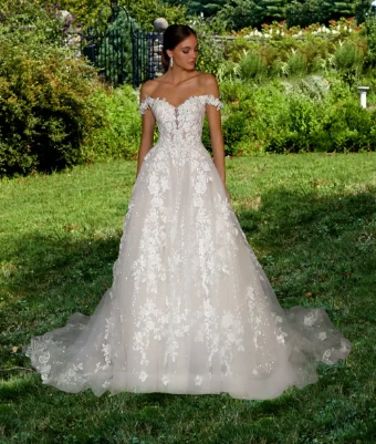 Eve of Milady Couture 4404 #0 thumbnail