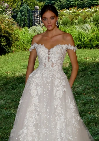 Eve of Milady Couture 4404 #1 thumbnail