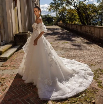 Eve of Milady Couture 4424 #1 thumbnail