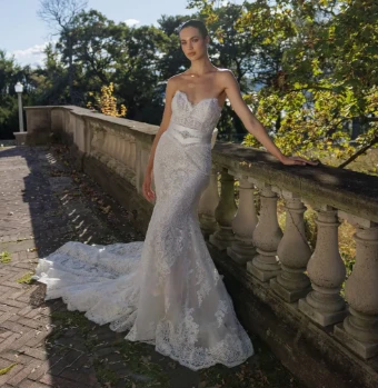 Eve of Milady Couture 4430 #4 thumbnail