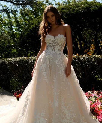 Eve of Milady Boutique 1680 #2 thumbnail