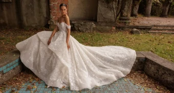 Eve of Milady Boutique 1692 #3 thumbnail