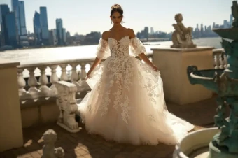 Eve of Milady Boutique 1716 #4 thumbnail