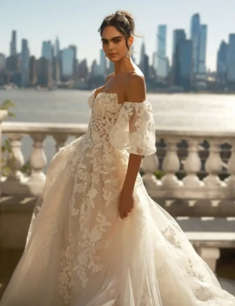 Eve of Milady Boutique 1716 #5 thumbnail